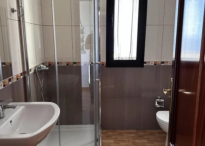 Vacacional Gara * アデヘ